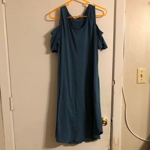 Soft Surroundings, size M, blue dress with split sleeves.